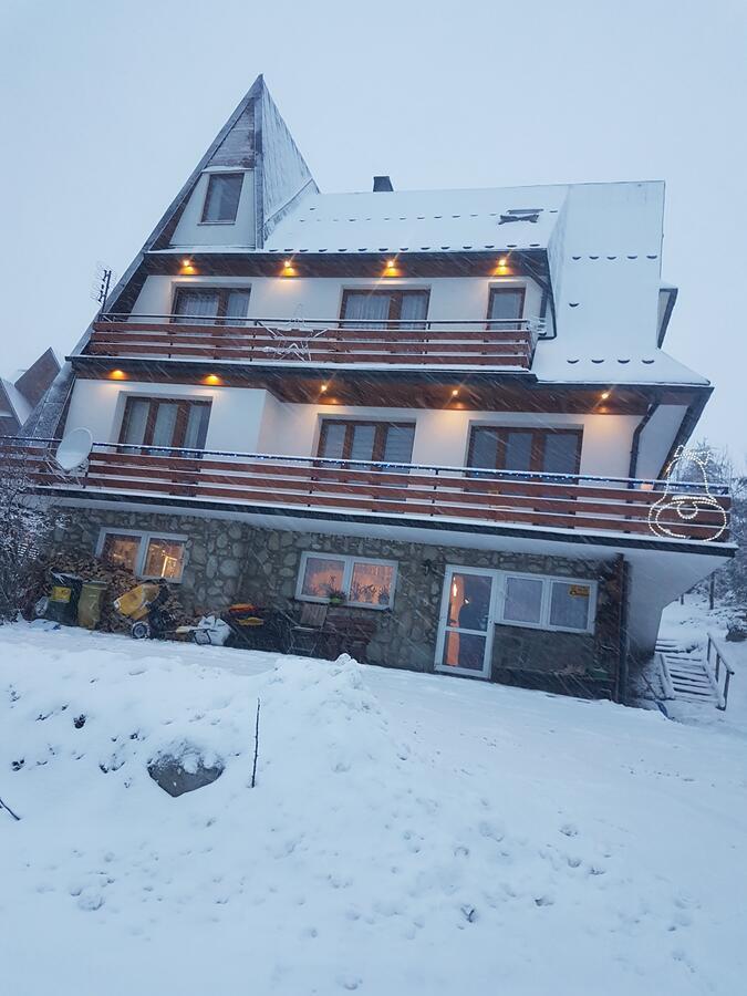 Pokoje Goscinne Sztokfisz Bukowina Tatrzanska Luaran gambar